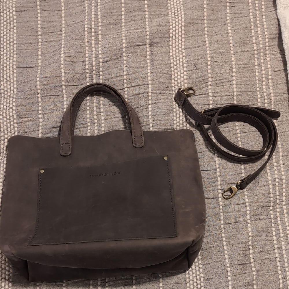 Portland Leather Classic Medium Crossbody Tote - Groupie Grey